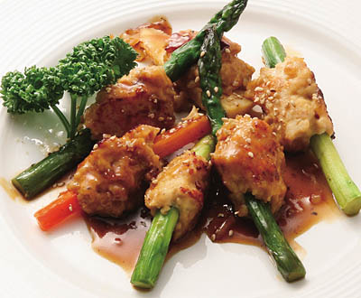 グリーンアスパラと鶏つくねの照り焼き