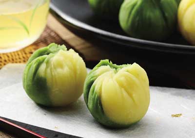 さつま芋の二色茶巾絞り